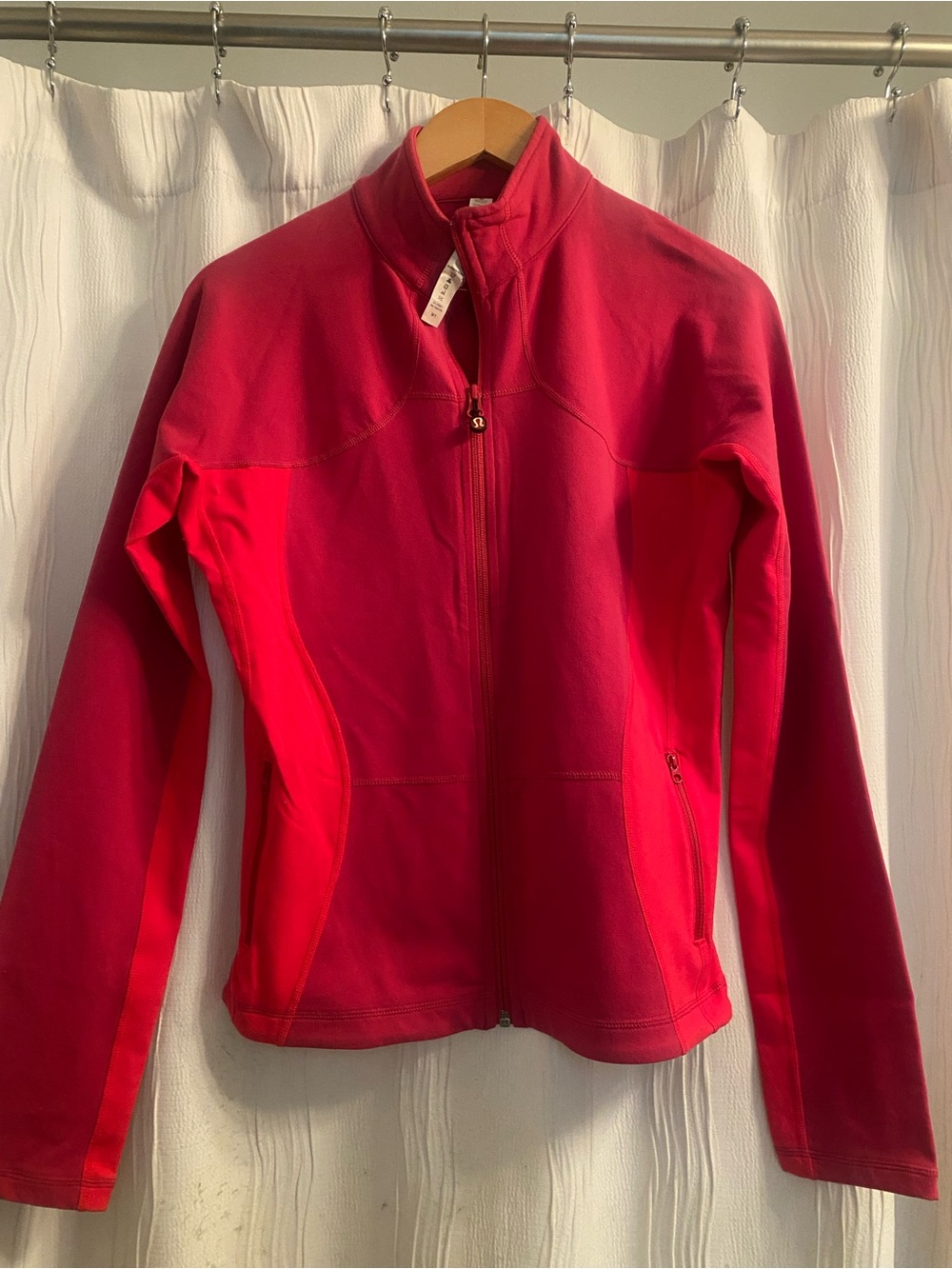 lululemon pink coral jacket 10 NEW no flaws